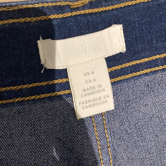 H&M Jean Culottes - Picture 2 of 5